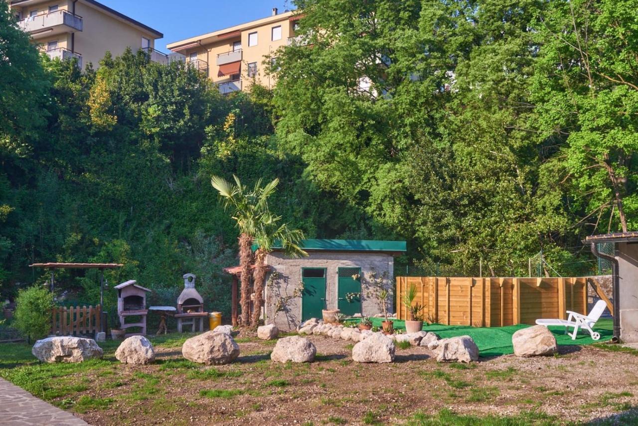 Casa Della Nonna Διαμέρισμα Abbadia Lariana Εξωτερικό φωτογραφία