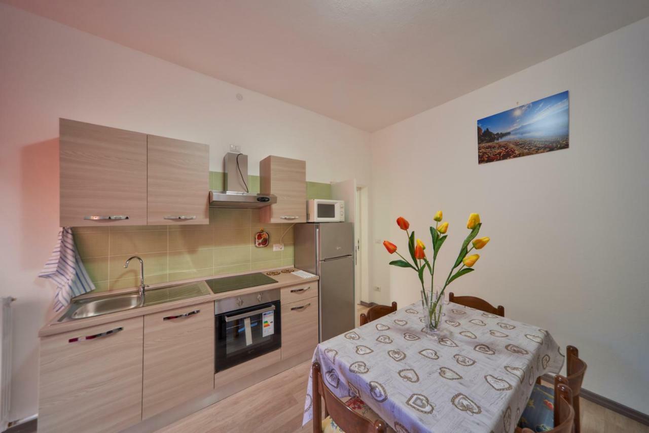 Casa Della Nonna Διαμέρισμα Abbadia Lariana Εξωτερικό φωτογραφία